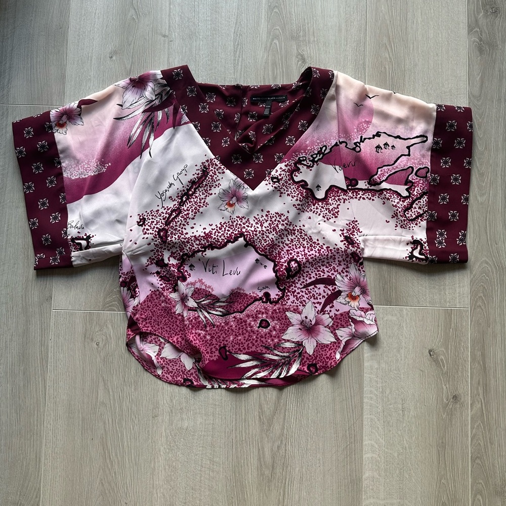 White House Black Market Pink and Purple Floral Top Size XXS